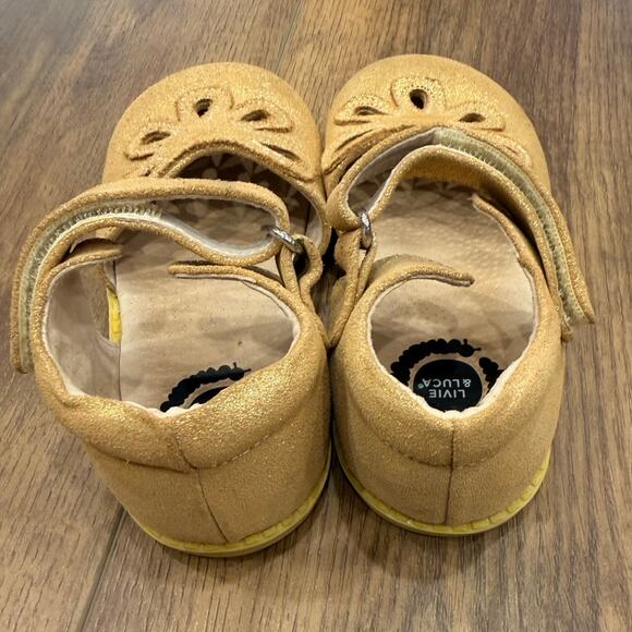 Livie & Luca Petal Golden Shimmer Mary Jane Shoes Girls Size 11 - Picture 4 of 6